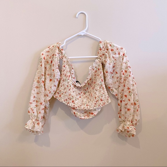 SHEIN Floral Top - Picture 2 of 6
